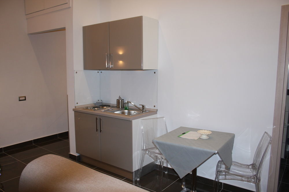 Be Italian Flat Bovio 3* Napoli