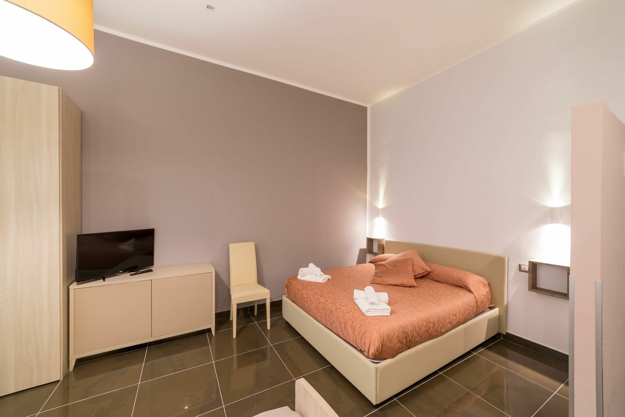 Be Italian Flat Bovio